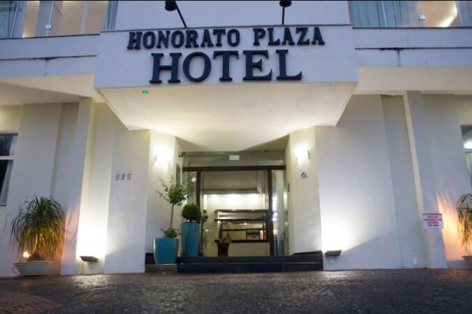 Honorato Plaza Hotel