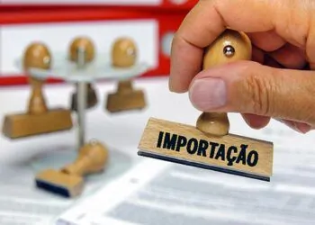 Impostos por importação de produtos