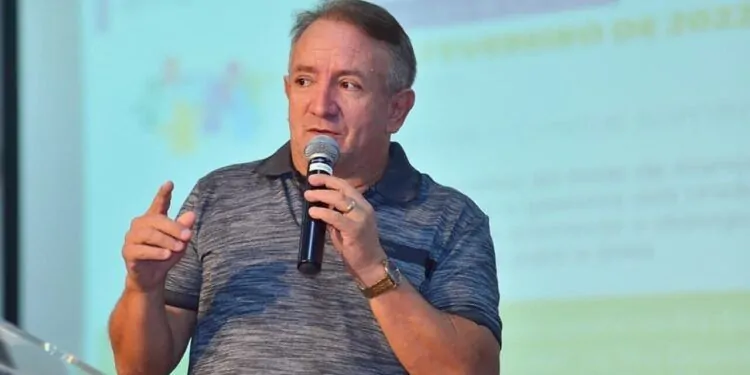 Prefeito de Aparecida Vilmar Mariano
