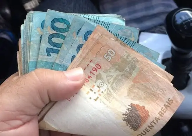 Preço do etanol reduz em 18 estados e no Distrito Federal, aponta ANP 3 Dinheiro