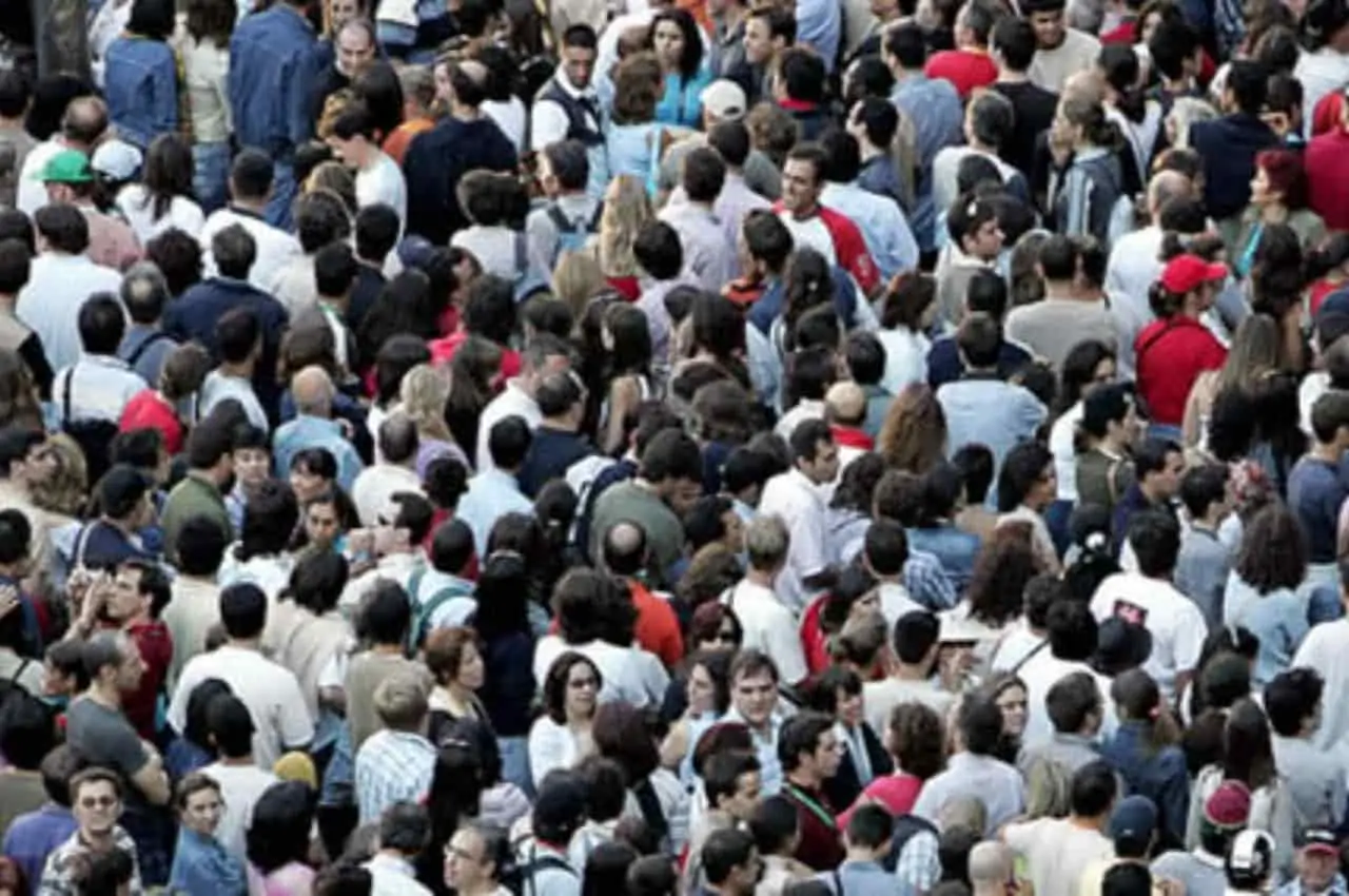 População mundial deve atingir 8 bilhões em novembro deste ano, diz ONU 2 crescimento da população