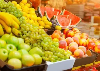 Custo alto e clima adverso provocam queda nas exportações de frutas em janeiro.