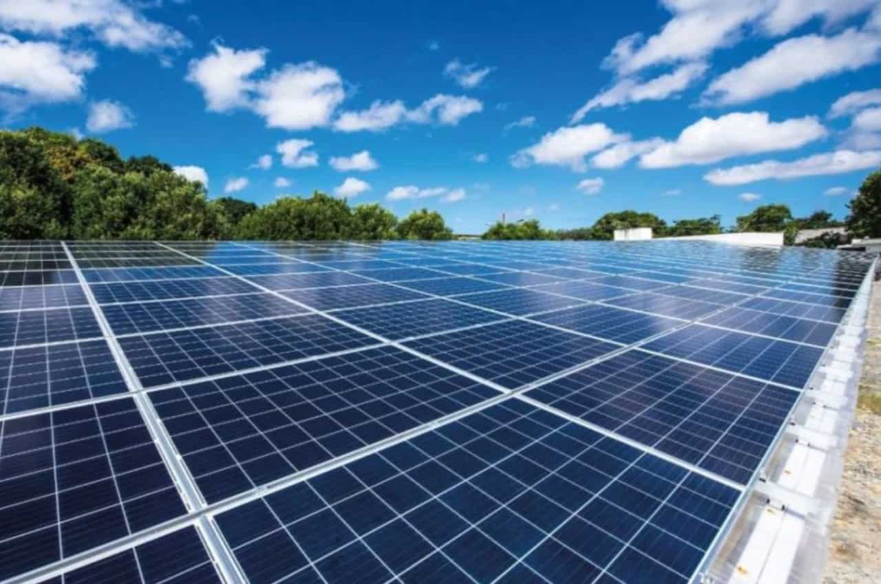 Energia solar foi a que mais aumentou na geração em 2022