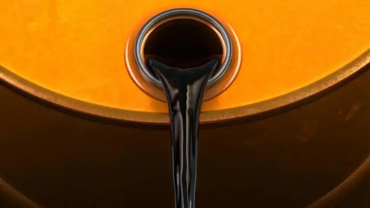 Produção brasileira de petróleo e gás natural bate recorde em 2022 2 Volume de petróleo produzido foi de 3,021 milhões de barris por dia em 2022.