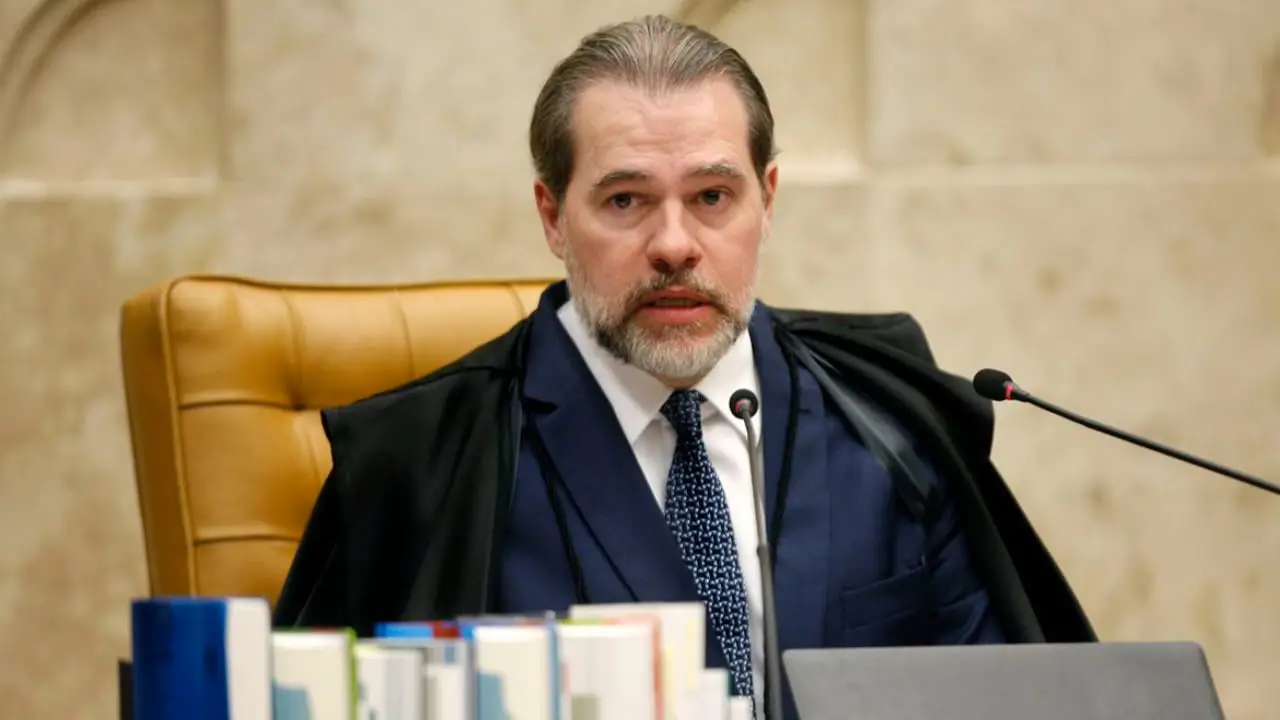 Decisão do Ministro Dias Toffoli aponta que vincular receita gerada por impostos em um fundo, é inconstitucional.