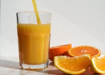 Brasil vende suco de laranja para 100 países.
