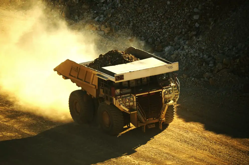 caminhão de mineração