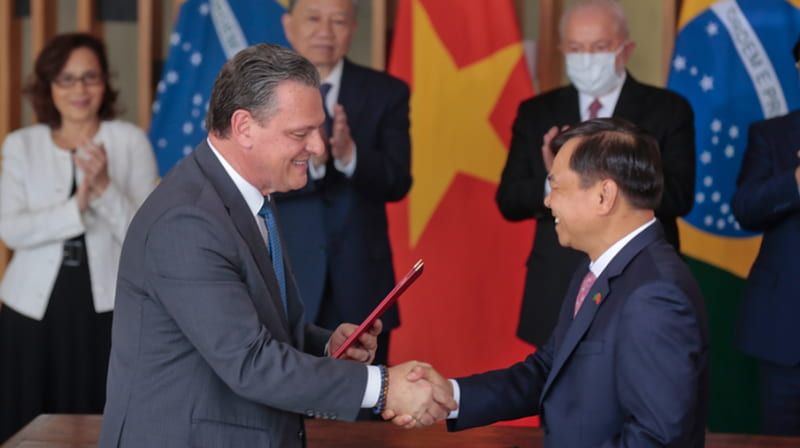 Acordo entre Brasil e Vietnã 