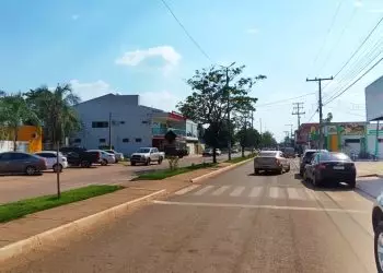 Produtores são multados em R$ 5 mi por descarte irregular de embalagens, em TO