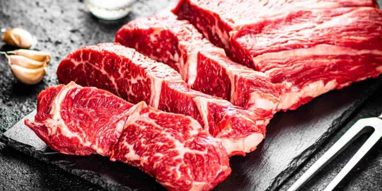 Rússia inspeciona 11 frigoríficas para exportação de carne bovina e de ave brasileira