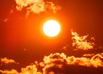 Verão iniciará com previsão de calor acima da média histórica; veja previsão