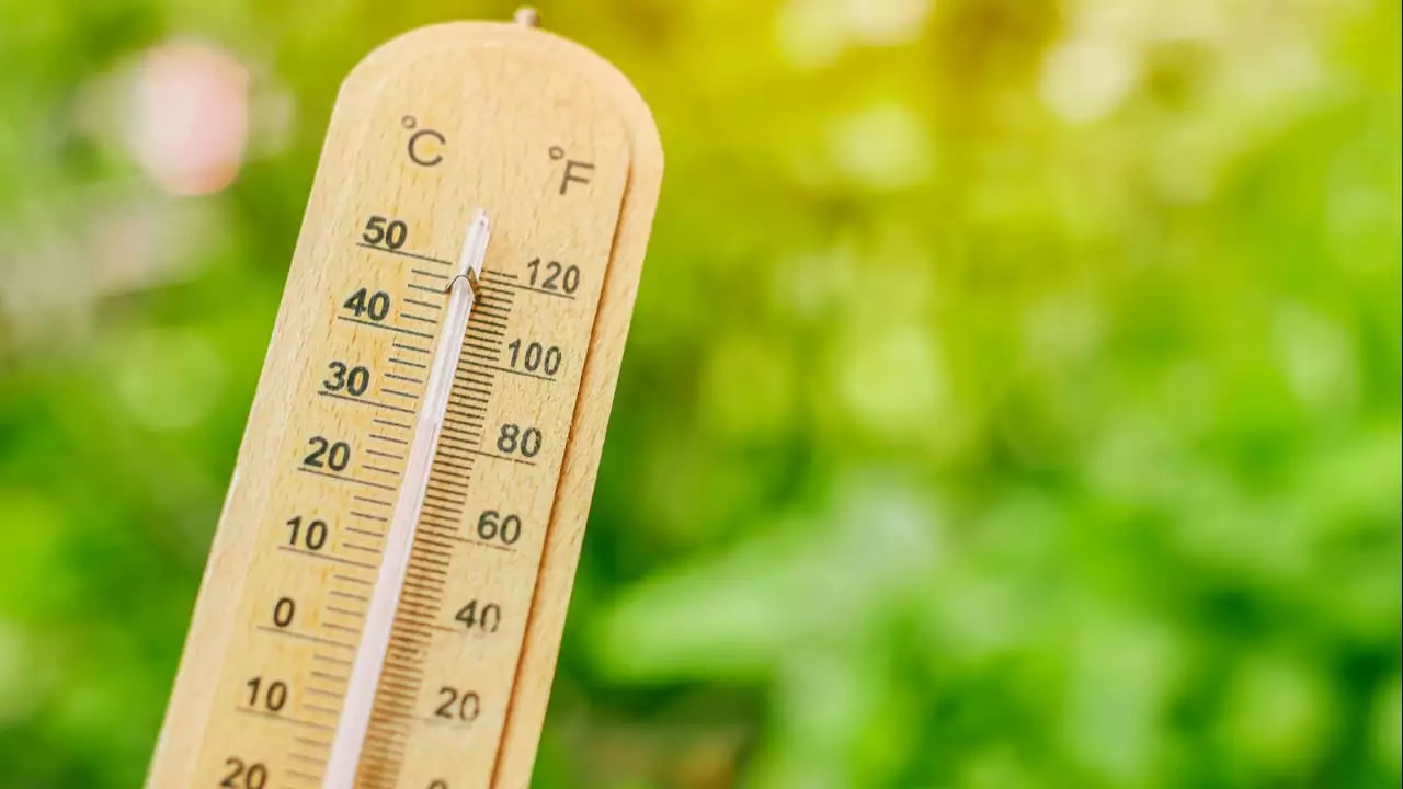 Verão deve seguir com altas temperaturas em grande parte do Brasil. 