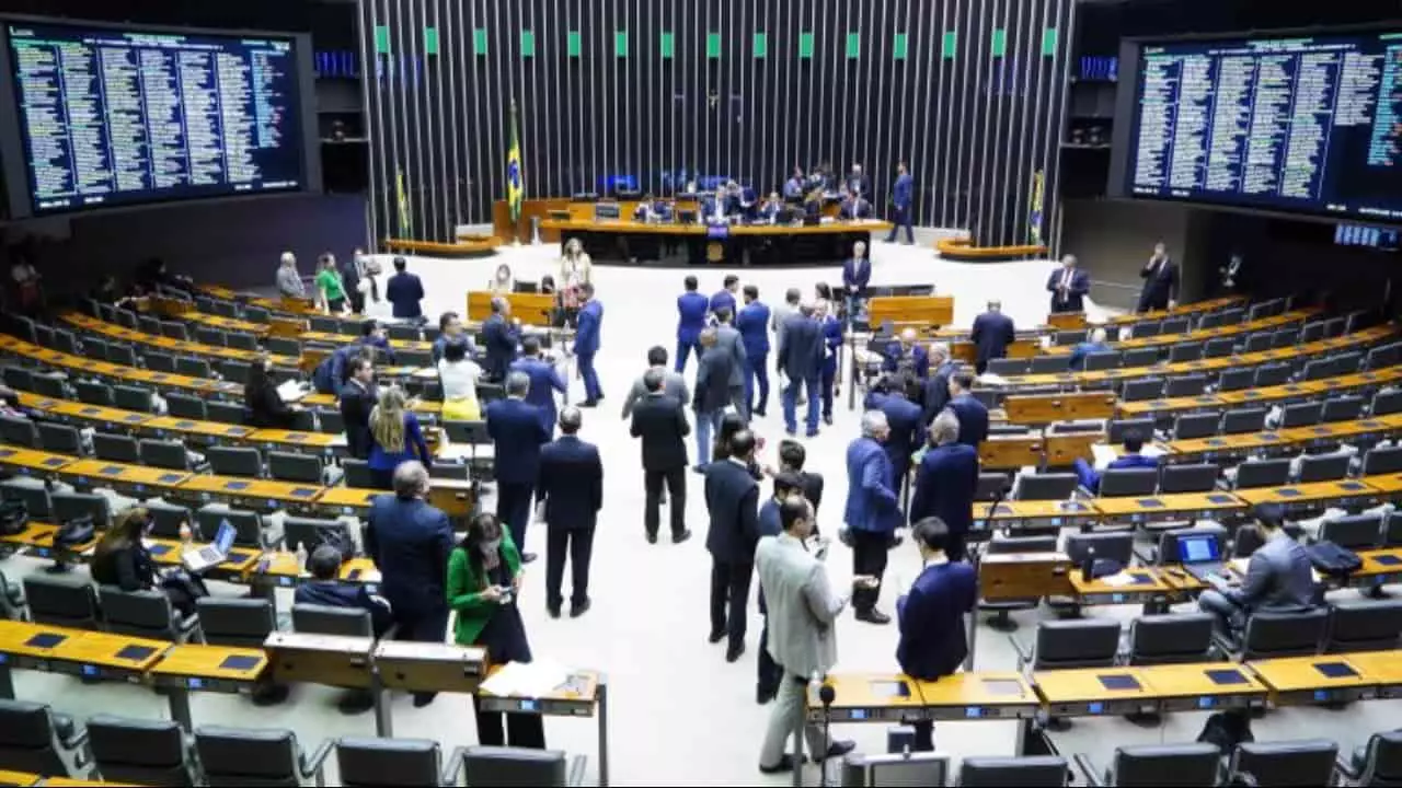 Proposta está em análise na Câmara.