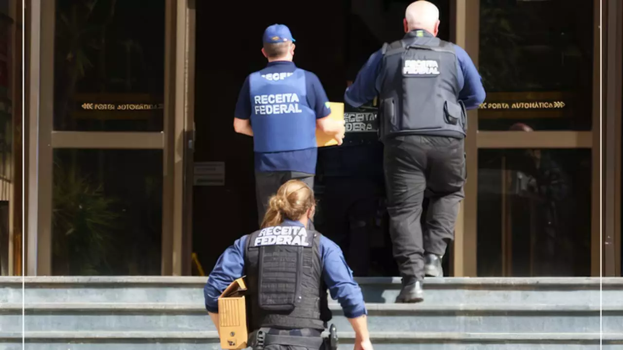 Auditores estimam sonegação de R$ 550 milhões em tributos. 