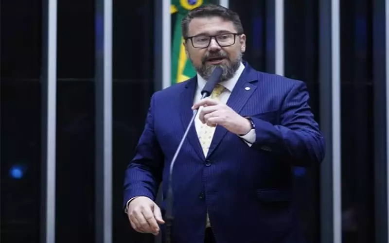 CCJ aprova PL que combate invasões de propriedades urbanas e rurais