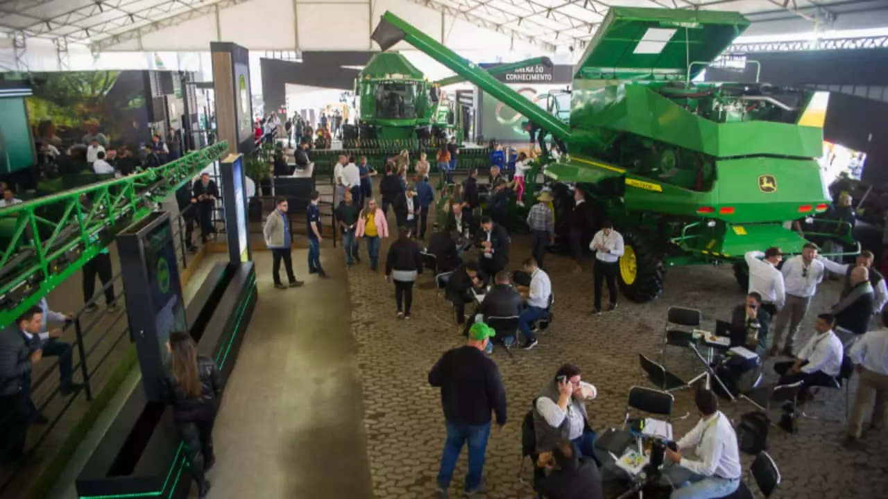 Agrotins 2024: Com foco em Bioeconomia, feira acontece de 14 a 18 de maio 3 Governo do Tocantins e parceiros lançam a Agrotins 2024 com foco em Bioeconomia