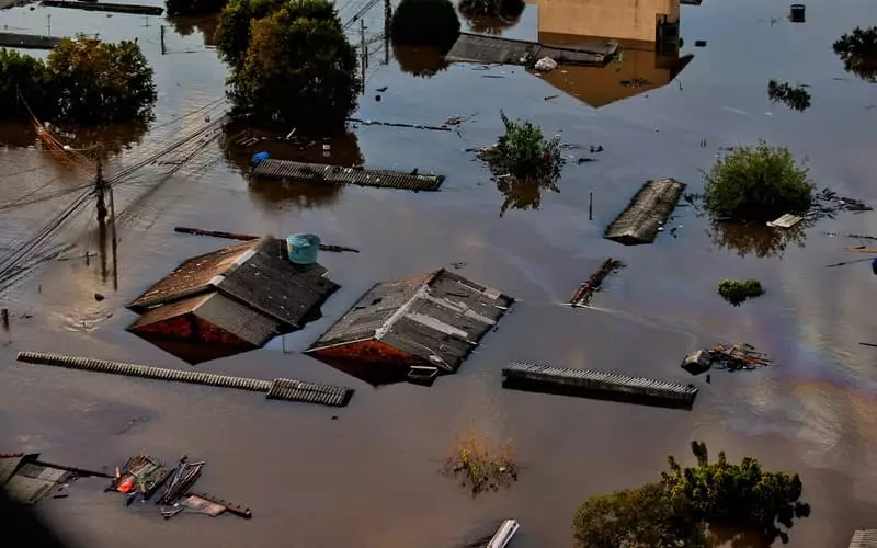 Centro de Operações de Emergência é criado para lidar com desastre no RS 3 Centro de Operações de Emergência é criado para lidar com desastre no RS