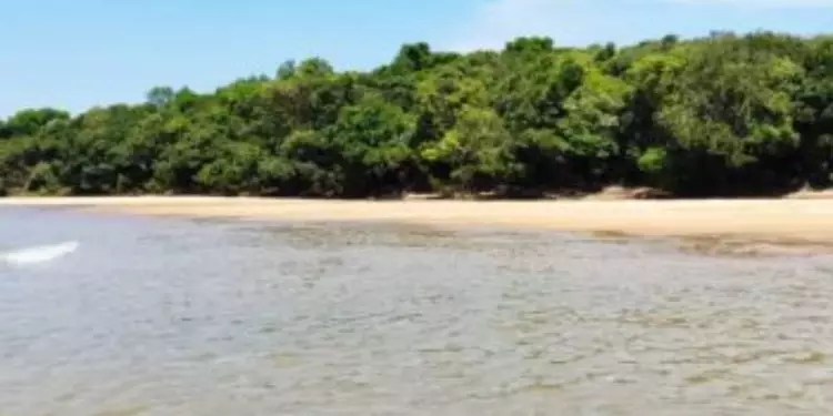 Recanto da Ilha em Formoso do Araguaia se prepara para a temporada de praia, no Tocantins