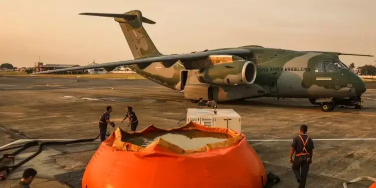 FAB já lançou 336 mil litros de água para conter incêndios no Pantanal 1 FAB já lançou 336 mil litros de água para conter incêndios no Pantanal