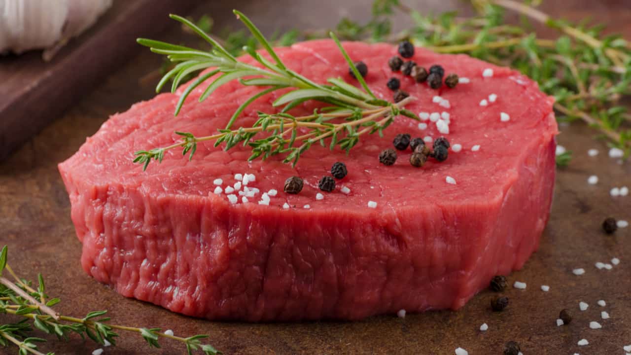 Produção de carne bovina no Brasil deve crescer 6,71% em 2024, aponta relatório