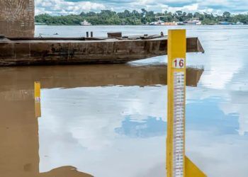 Rio Madeira chega a menor nível em quase 60 anos após seca severa