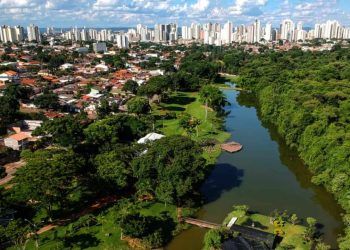 Capitais do agro no Centro-Oeste enfrentam desafios sociais em meio à ascensão econômica