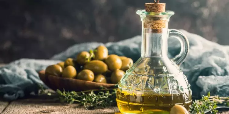 Confira a lista de marcas de lotes de azeite de oliva impróprios para consumo 1 Confira a lista de marcas de lotes de azeite de oliva impróprios para consumo