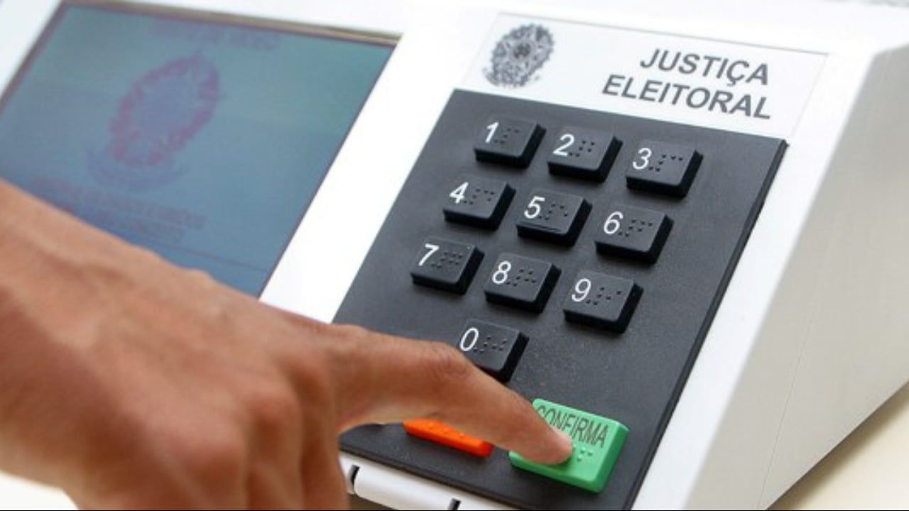 Eleições 2024: políticos, empresários e agricultores são maioria dos prefeitos eleitos 3 Segundo turno acontecerá em 52 municípios no dia 27 de outubro.