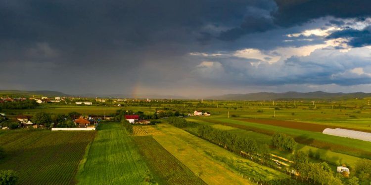 Previsão indica chuva intensa de Norte a Sul do Brasil nesta semana; veja estados