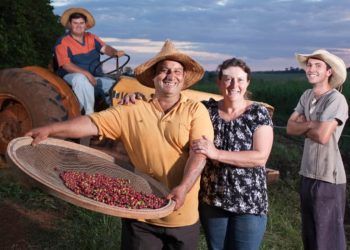 Programa investe em pesquisas para produção de alimentos na agricultura familiar