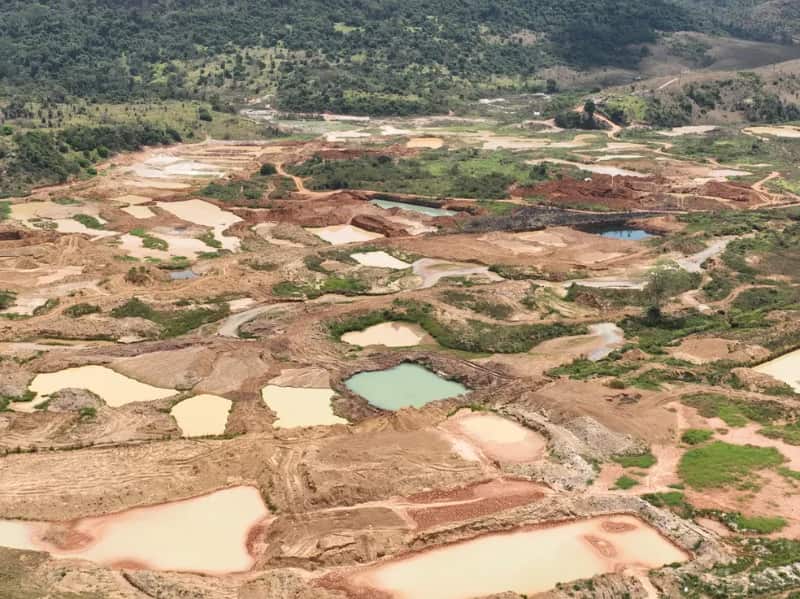 Garimpo ilegal no Amazonas provoca danos ambientais e econômicos de R$ 1 bilhão 3 Destruição de garimpo ilegal