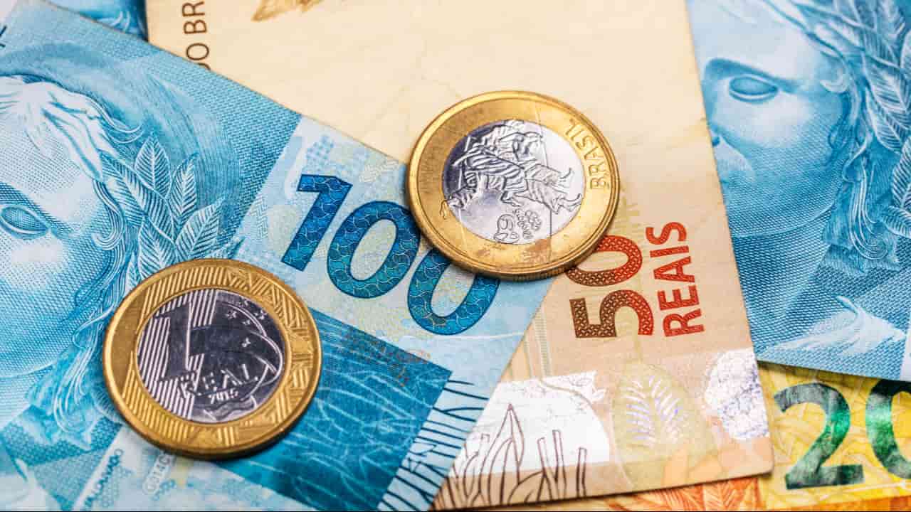 Atividade econômica brasileira apresenta crescimento de 0,9% em janeiro