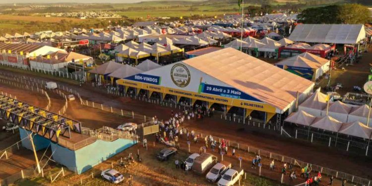 Agrishow 2025 movimenta R$ 14,6 bilhões e quebra recorde de negócios