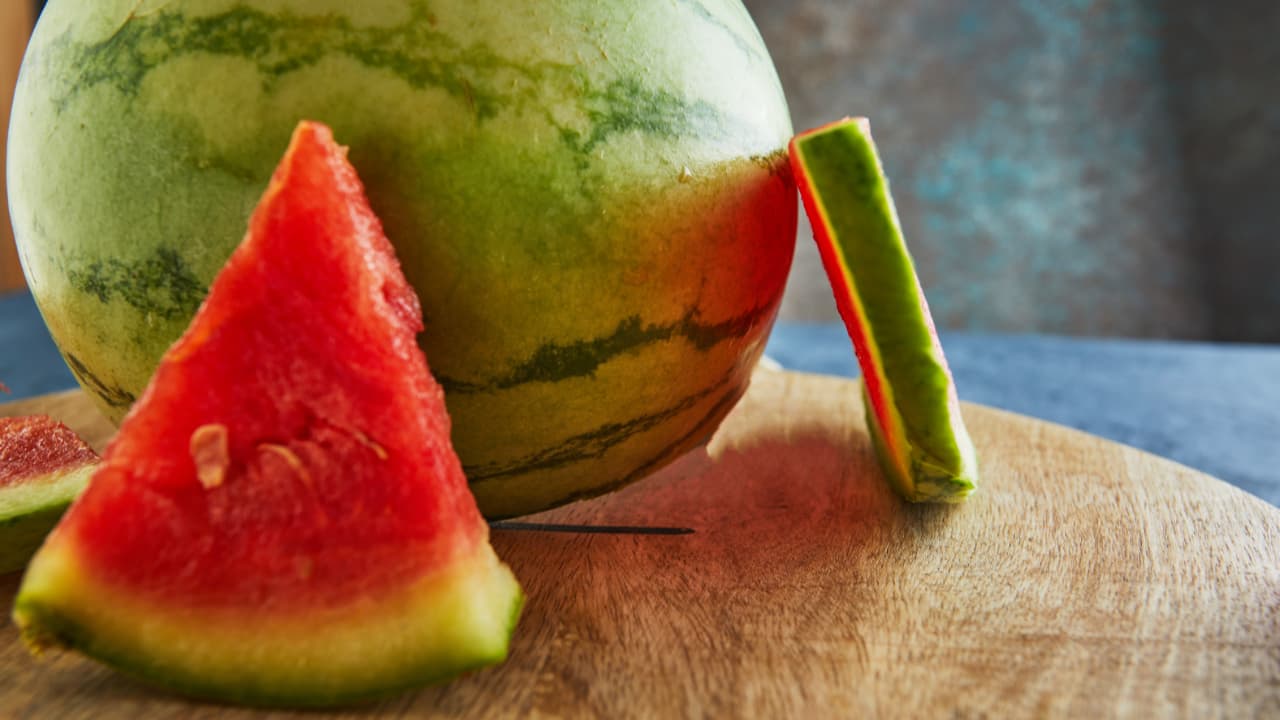 Controle fitossanitário assegura exportação de frutas de Goiás