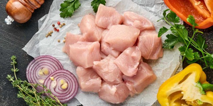 Países flexibilizam medidas contra a carne de frango do Brasil; confira quais