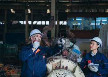 Produção industrial apresenta crescimento de 1,2% em março, aponta IBGE