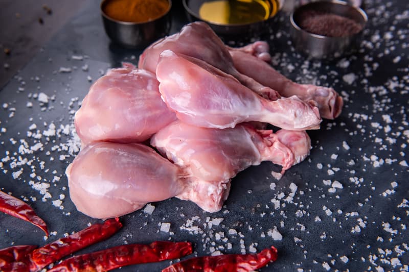 Japão suspende importações de carne de aves de GO e MT após registro de gripe aviária 2 Importação de carne de ave