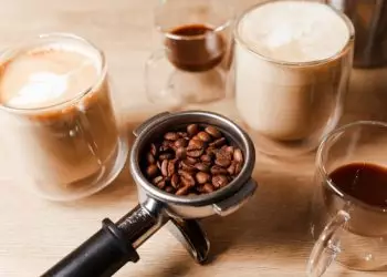 Brasil arrecada US$ 14,7 bilhões com exportação de café na safra 2024-2025