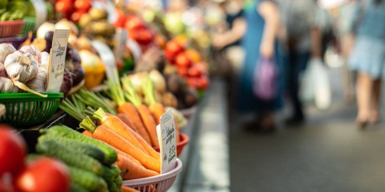 Alimentos e combustíveis puxam retração nos preços da indústria em junho