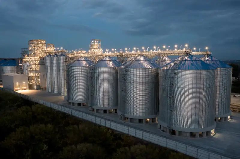 Capacidade de armazenagem agrícola no Brasil chega a 231 milhões de toneladas em 2025 3 Armazenagem de Grãos