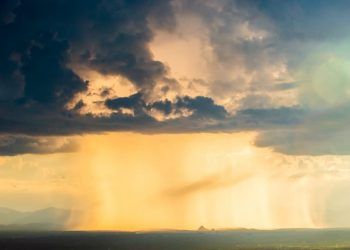 Clima em outubro terá contrastes de chuva e calor no Brasil