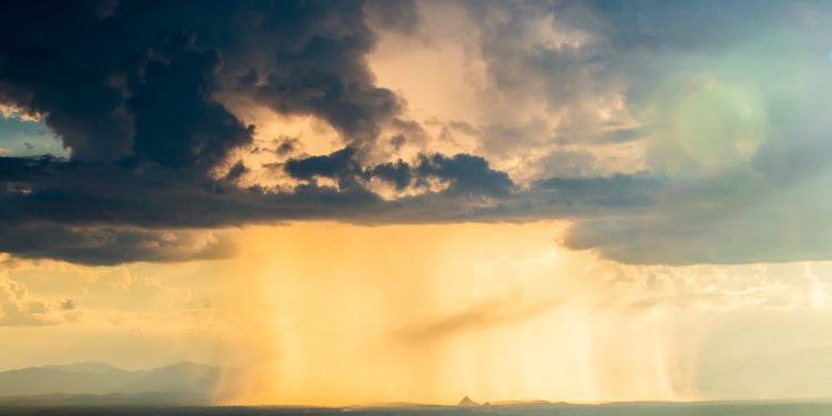 Clima em outubro terá contrastes de chuva e calor no Brasil