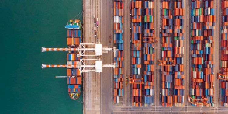 Senado dos EUA aprova projeto para encerrar tarifas de Trump sobre produtos brasileiros 1 Foto: Envato