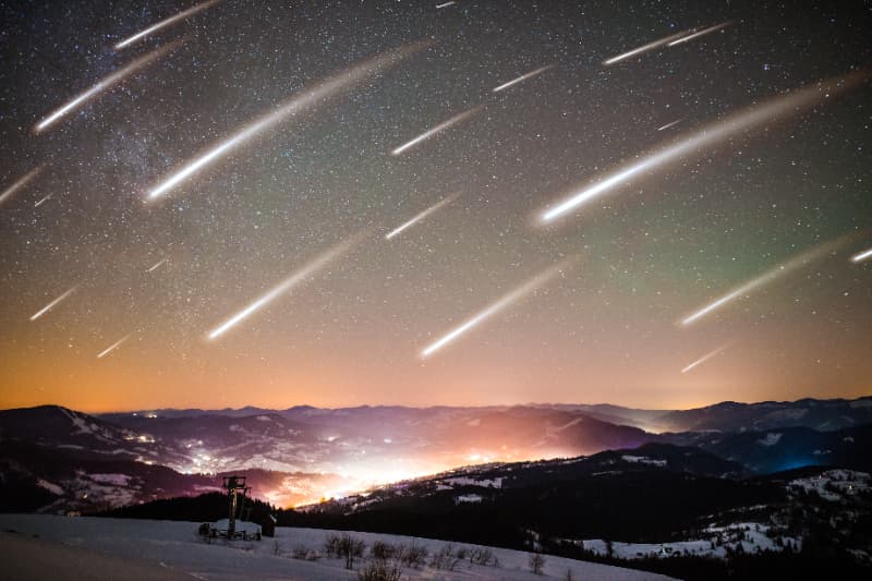Chuva de meteoros Orionídeas terá pico de visibilidade no Brasil entre 21 e 23 de outubro 2 Meteoros