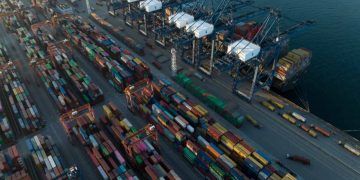 Brasil alcança recorde histórico nas exportações e na corrente de comércio em 2025