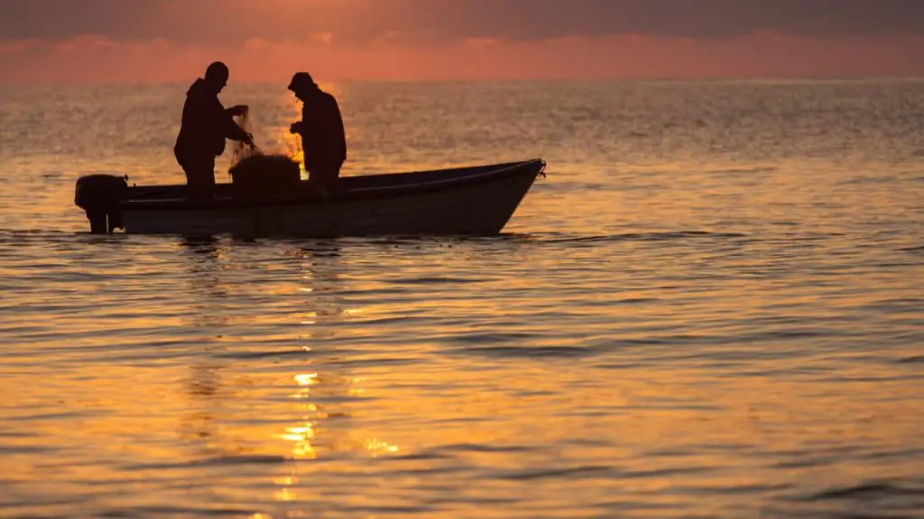 MTE dá início ao atendimento de pescadores para seguro-defeso