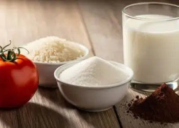 Queda nos preços da cesta básica alcança 24 capitais em novembro; veja quais