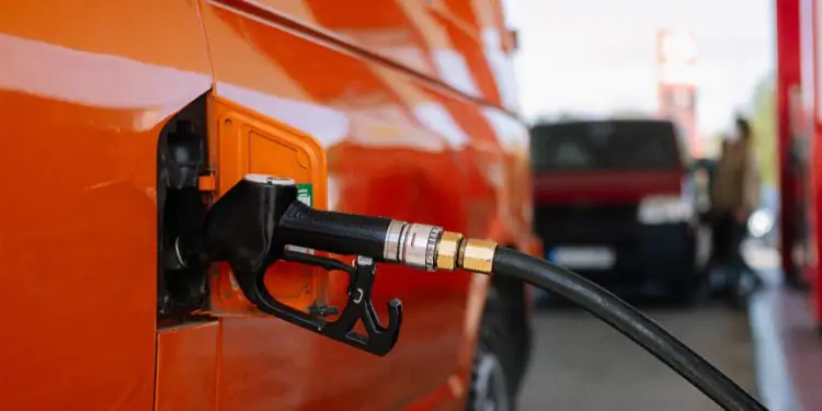 Governo anuncia corte de impostos e subsídio para reduzir preço do diesel 1 Governo anuncia corte de impostos e subsídio para reduzir preço do diesel