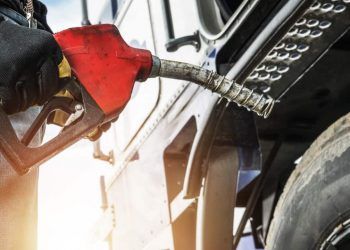 IPCA 15 registra avanco em fevereiro com impacto de combustiveis