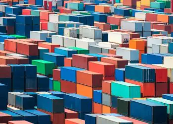 Balanca comercial brasileira registra superavit de US 27 bilhoes na 1a semana de maio